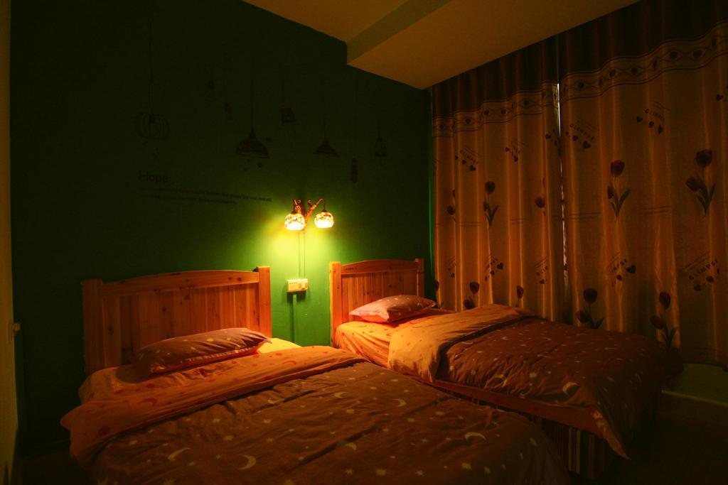 יאנג שואו Lan Shan Chu Youth Hostel חדר תמונה
