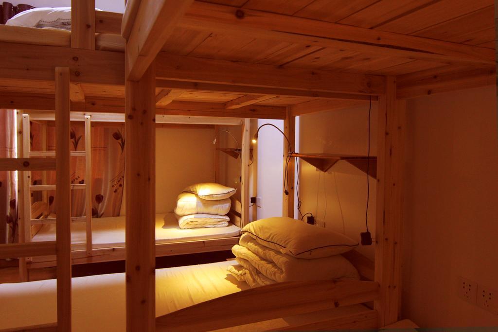 יאנג שואו Lan Shan Chu Youth Hostel חדר תמונה